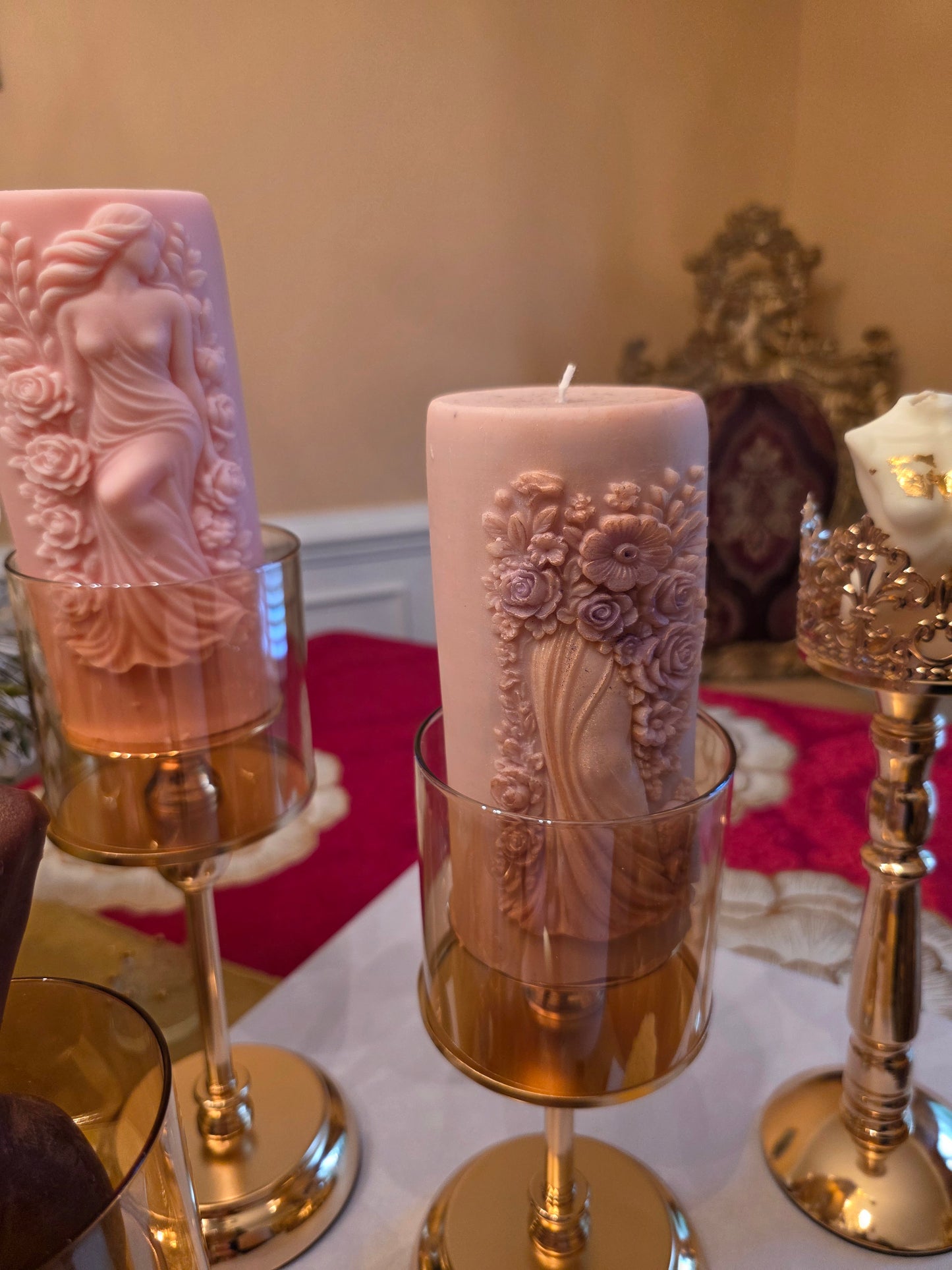Goddess of Roses™ Pillar