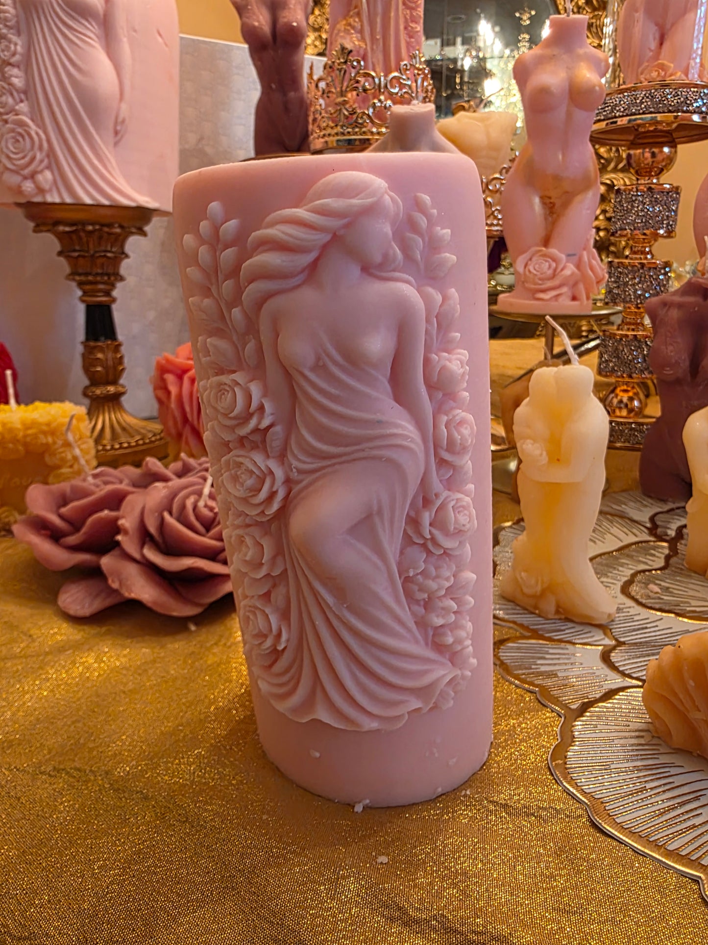 Goddess of Roses™ Pillar