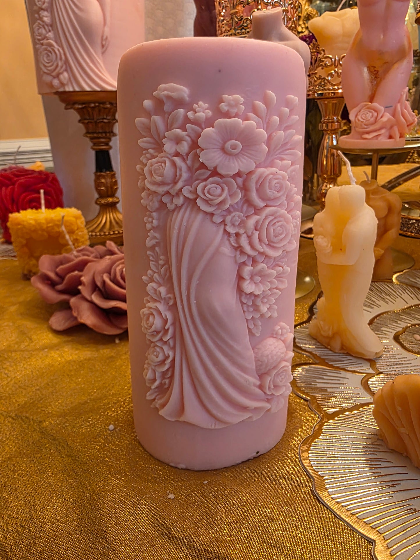 Goddess of Roses™ Pillar